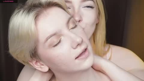 Elva and Kate  online show from 05.20.26