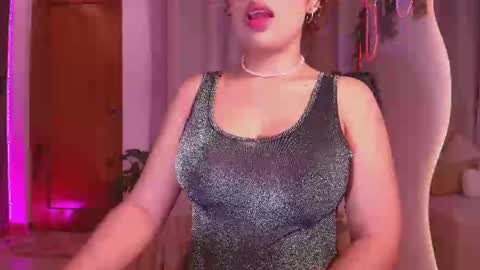 Snapshot of _megan_akbar chatting on 03.27.26 Marce online show from 03.27.26