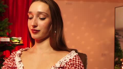 Snapshot of _meganmeow_ chatting on 12.07.24  Saturday - start 2030-2130 GMT online show from 12.07.24