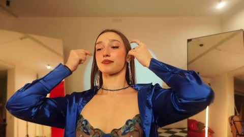 Snapshot of _meganmeow_ chatting on 01.23.25  Saturday - start 2030-2130 GMT online show from 01.23.25
