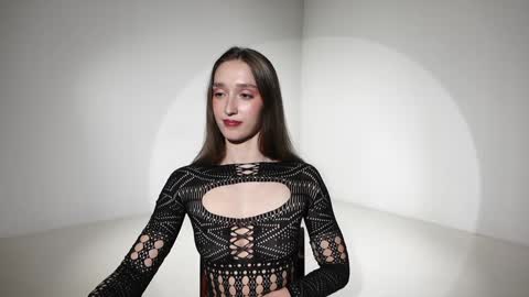 Snapshot of _meganmeow_ chatting on 10.09.25  Saturday - start 2030-2130 GMT online show from 10.09.25
