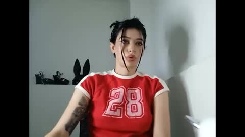 Snapshot of _mia_foster1 chatting on 02.10.25 Mia-foster online show from 02.10.25