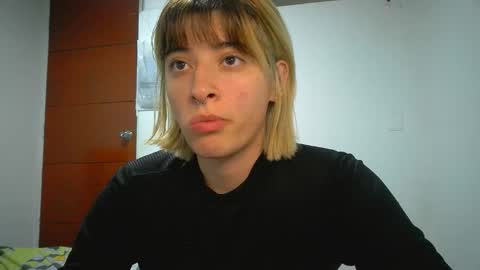 Mia-foster online show from 04.23.26