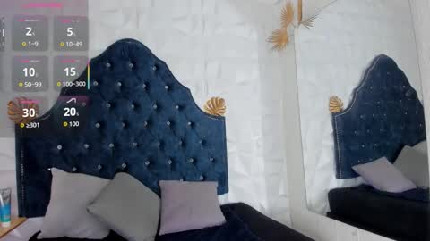 _mia_milf_ online show from 03.19.26