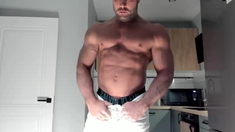 _miles19 online show from 11.16.25