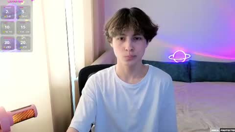 Snapshot of _milway_ chatting on 06.15.26 Luka online show from 06.15.26