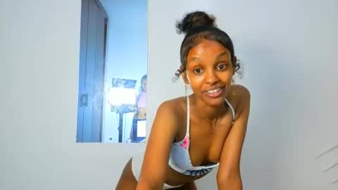 Snapshot of _mimimars chatting on 03.02.26 Mimi online show from 03.02.26