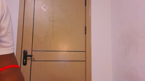 Mimi online show from 04.10.26