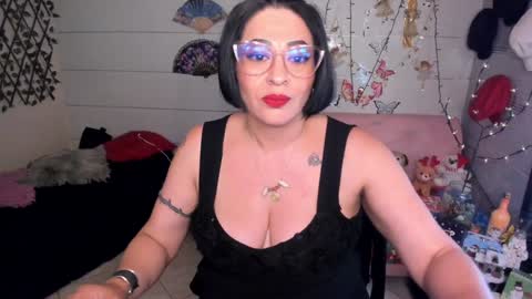 Snapshot of _miranda_spark chatting on 12.07.24 Miranda online show from 12.07.24