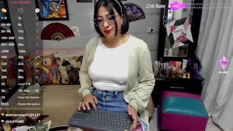 Snapshot of _miranda_spark chatting on 02.05.25 Miranda online show from 02.05.25