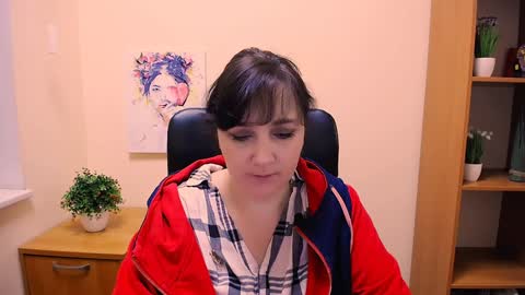 Snapshot of _miranda_sun chatting on 01.17.25 Miranda online show from 01.17.25