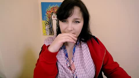 Snapshot of _miranda_sun chatting on 01.18.25 Miranda online show from 01.18.25