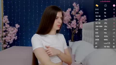 Victoria online show from 03.11.25