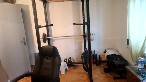 BENJI online show from 11.04.25