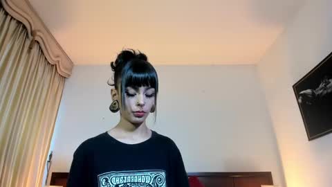 mizuki  online show from 02.12.25