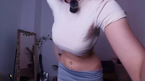 Snapshot of _monnytoon_ chatting on 07.18.26 Eva online show from 07.18.26