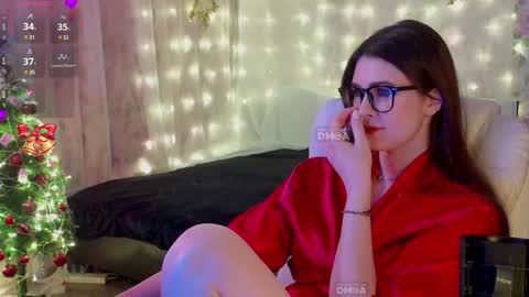 Snapshot of _morgana_1 chatting on 01.01.25 -Victoriana- online show from 01.01.25