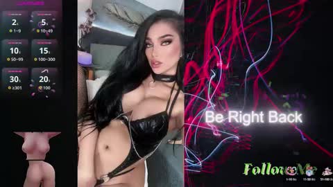 Snapshot of _morganmoore_ chatting on 09.23.25 MORGAN KEEP ON FOLLOWING online show from 09.23.25