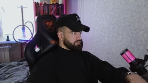 Ask me online show from 02.04.25