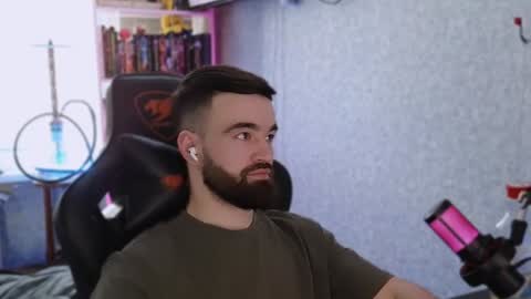 Ask me online show from 02.05.25