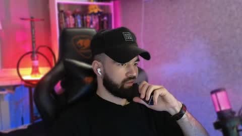 Ask me online show from 03.11.25