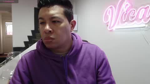 Snapshot of _mr_panda_ chatting on 09.19.25 Panda  online show from 09.19.25