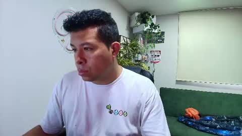 Snapshot of _mr_panda_ chatting on 06.23.26 Panda online show from 06.23.26