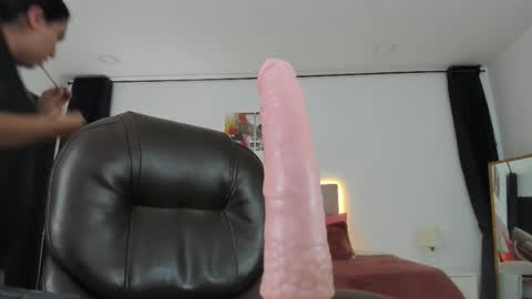 Natalie online show from 10.25.25