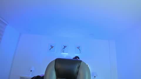 Natalie online show from 11.16.25