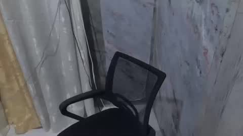 Snapshot of _natalieey chatting on 11.02.25 nics online show from 11.02.25