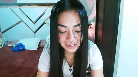 Snapshot of _natashaa19 chatting on 01.20.25 Natasha Rodriguez independent model online show from 01.20.25