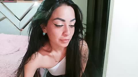 Snapshot of _natashaa19 chatting on 02.06.25 Natasha Rodriguez independent model online show from 02.06.25