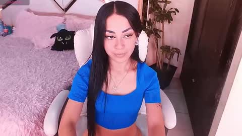 Snapshot of _natashaa19 chatting on 02.18.25 Natasha Rodriguez independent model online show from 02.18.25
