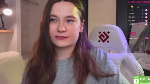 Mia with a big heart  online show from 02.11.26