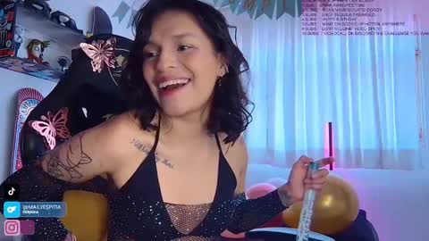 Mai   MODEL INDEPENT  online show from 01.11.25