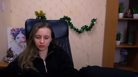 Nica online show from 12.28.24