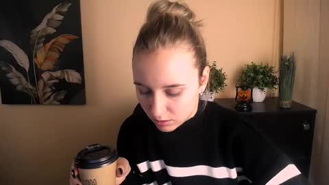 Nica online show from 10.30.25