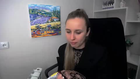 Snapshot of _nicole_new chatting on 05.03.26 Nica online show from 05.03.26