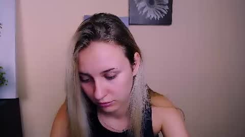 Snapshot of _nicole_new chatting on 07.26.26 Nica online show from 07.26.26