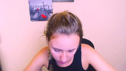 Snapshot of _nicole_new chatting on 07.28.26 Nica online show from 07.28.26