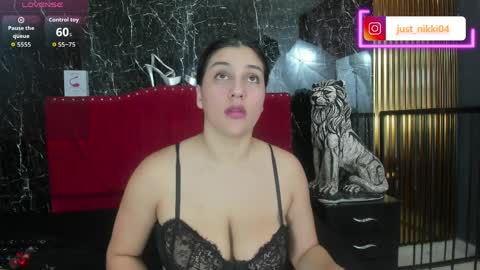 Snapshot of _nicolesweet1 chatting on 03.31.26 NicoleSweet1 online show from 03.31.26