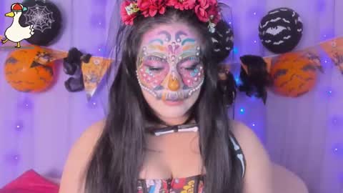 niiky online show from 10.28.25