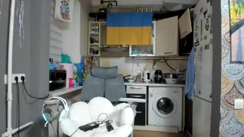 Snapshot of _nika_kik chatting on 04.29.26 Nika online show from 04.29.26