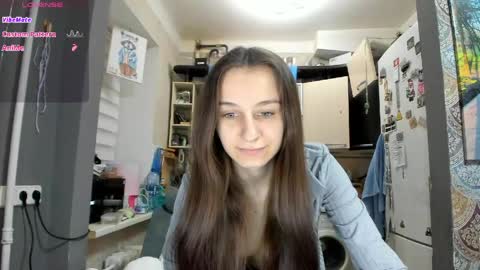 Snapshot of _nika_kik chatting on 05.01.26 Nika online show from 05.01.26