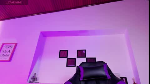 Noa Smith online show from 02.10.26