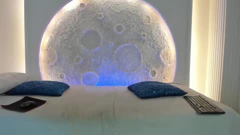 Snapshot of _noah19 chatting on 09.19.25 Noah online show from 09.19.25