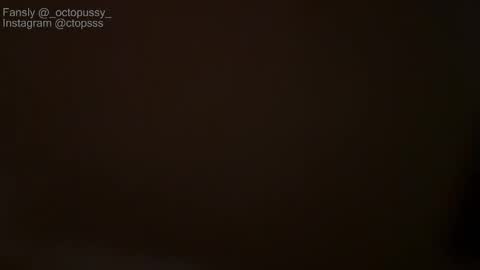 Snapshot of _octopussy_ chatting on 05.22.26 Mikayla online show from 05.22.26