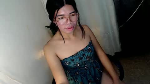 Snapshot of _odette22 chatting on 05.22.26 _odette22 online show from 05.22.26