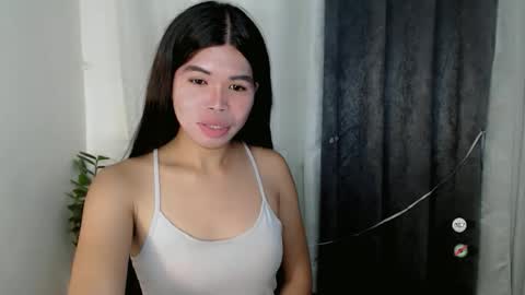 Snapshot of _odette22 chatting on 05.29.26 _odette22 online show from 05.29.26