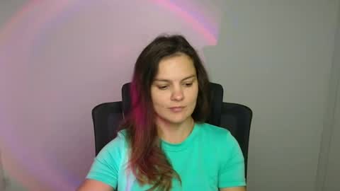 Snapshot of _olivia_moon chatting on 09.15.25 Olivia online show from 09.15.25